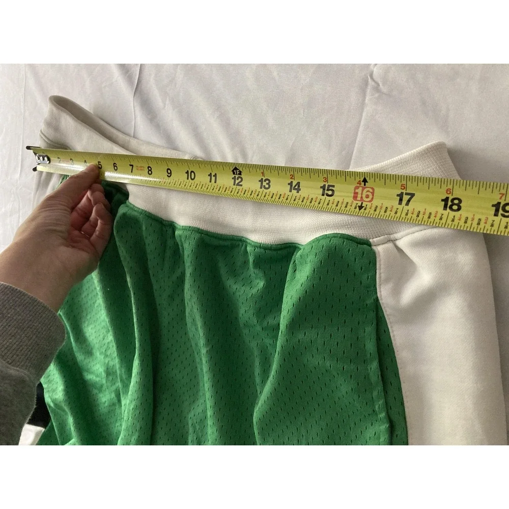 Nike Shorts Lebron James Men 2XL Green Mesh Basketball Colorblock Drawstring